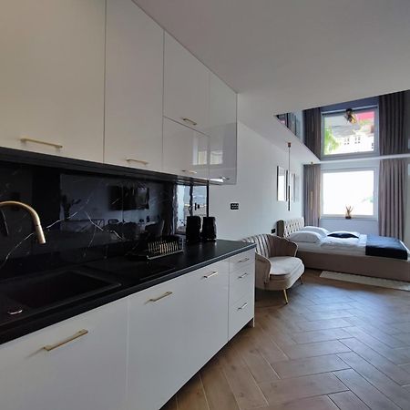 Zmigrod Apartament Z Jacuzzi Na Wylacznosc Dolina Baryczy מראה חיצוני תמונה